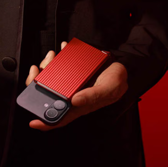 Red Secrid cardholder